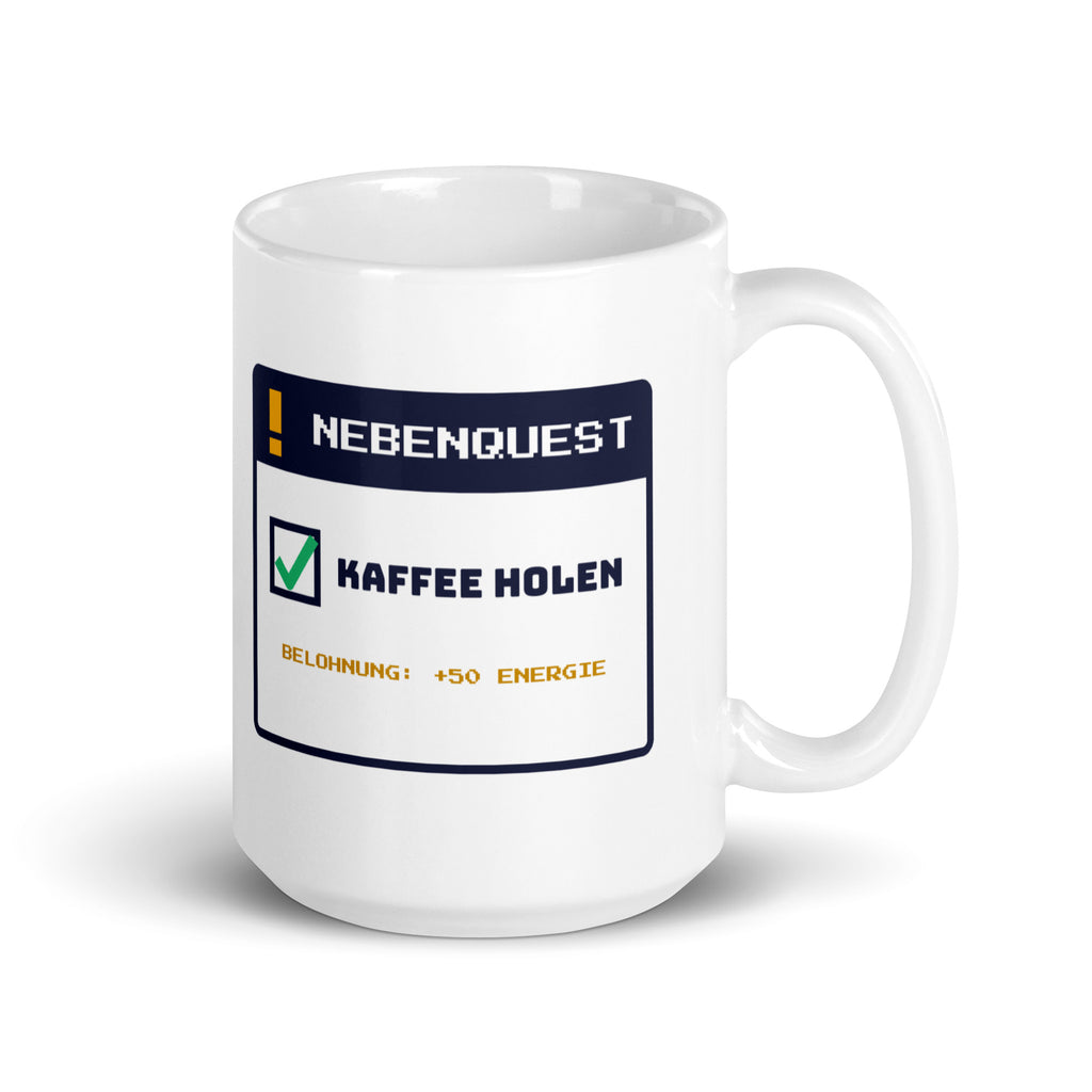 Nebenquest Kaffee holen Tasse weiß 440 ml – Henkel rechts
