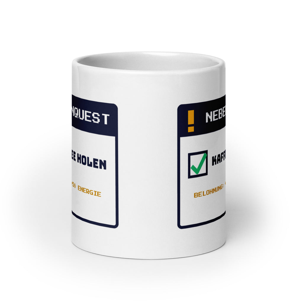 Nebenquest Kaffee holen Tasse weiß 590 ml – Frontansicht