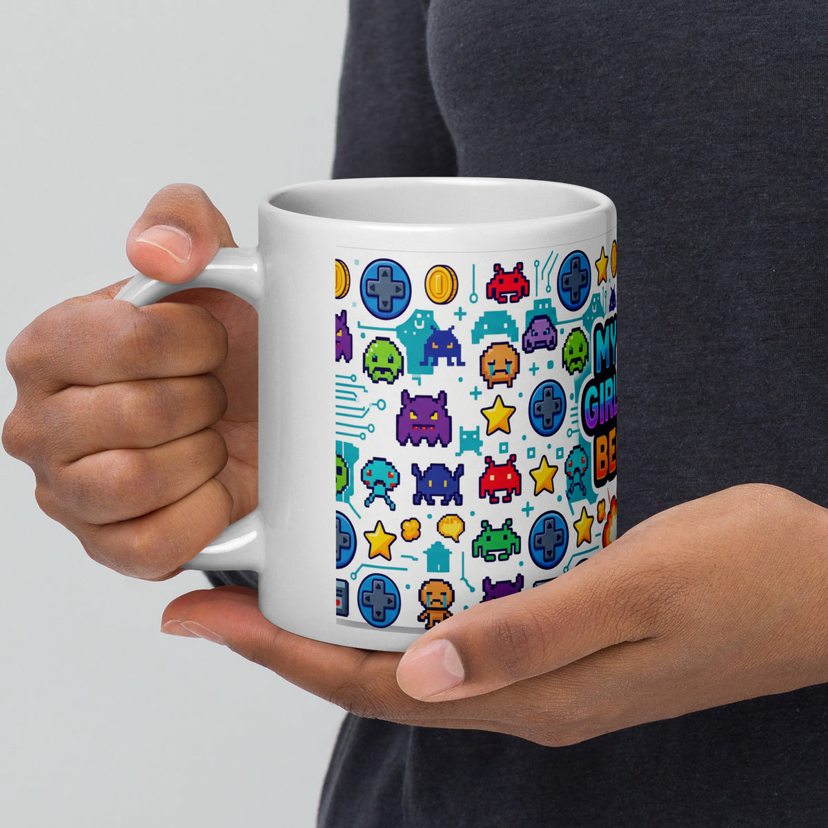 Girlfriend Tasse weiß 590 ml – Detailansicht links